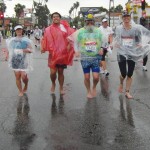 Aika, Merlin, Ke nBob, Caity, running barefoot in Los Angeles Marathon 2011 March 20