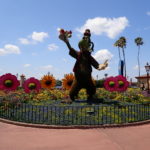 topiary sculpture of Goofy